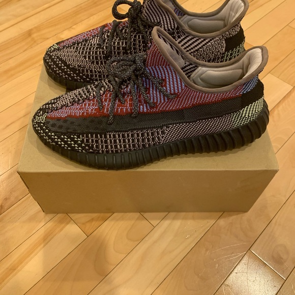 Yeezy Yecheil Non-reflective - Picture 2 of 12